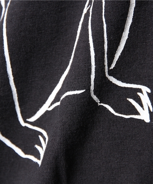 BEAMS T(ビームスティー)の「Souvenir / Dog ショートスリーブ Tシャツ(Tシャツ/カットソー・メンズ・ホワイト/ブラック・X-SMALL/LARGE/MEDIUM/SMALL)」の10枚目の写真