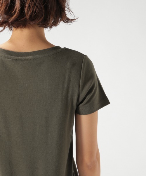 BAYFLOW(ベイフロー)の「シルキーフライス半袖CネックT(Tシャツ/カットソー・レディース・ベージュ/オフホワイト/カーキ/その他1/その他2・SMALL/MEDIUM/LARGE)」の12枚目の写真