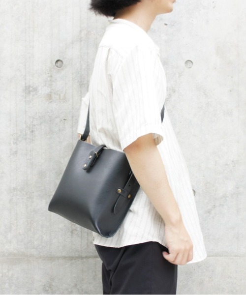 TIDEWAY（タイドウェイ）の「NUME BERO SHOULDER/S（ショルダーバッグ