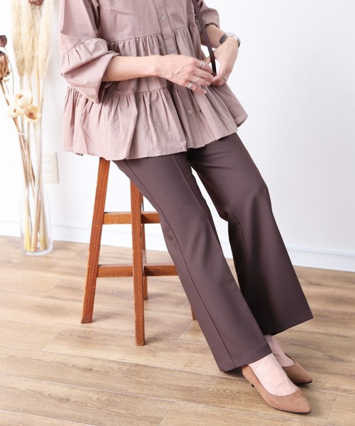 reca（レカ）の「美シルエット センタープレスフレアパンツ（その他パンツ・レディース・ブラック/モカ/グリーン系その他/ブルー系その他/パープル系その他・M）」の20枚目の写真