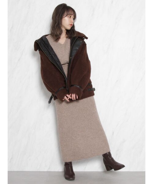 dazzlin（ダズリン）の「パイピングビッグボアブルゾン【パイピングコート】（ブルゾン・レディース・ベージュ/ブラウン/アイボリー・FREE）」の9枚目の写真