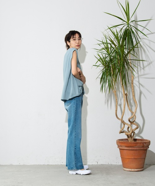 Auntie Rosa Holiday（アンティローザホリデー）の「ショルダータックノースリーブTシャツ（Tシャツ/カットソー・レディース・ブルー/ブラック/ライトグリーン/ナチュラル/モカ/ホワイト・FREE）」の9枚目の写真