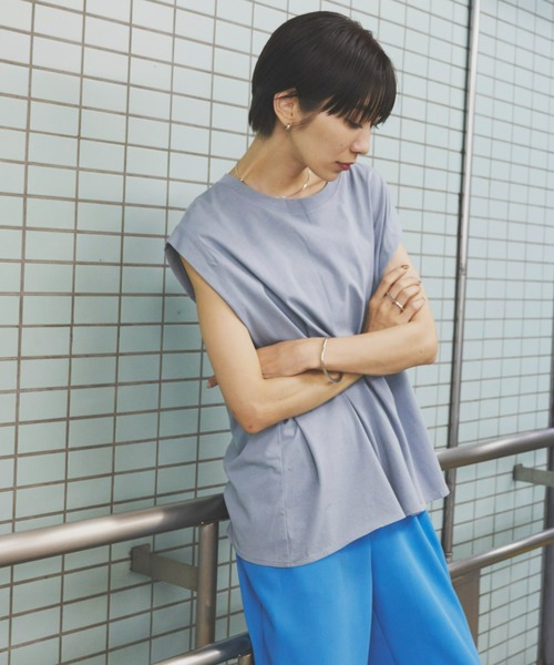 Auntie Rosa Holiday（アンティローザホリデー）の「ショルダータックノースリーブTシャツ（Tシャツ/カットソー・レディース・ブルー/ブラック/ライトグリーン/ナチュラル/モカ/ホワイト・FREE）」の21枚目の写真