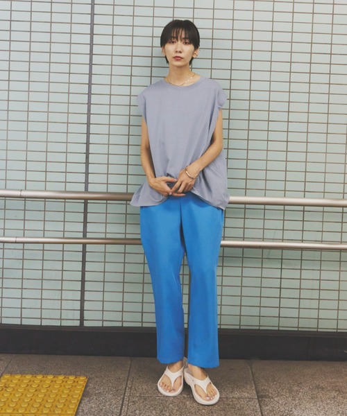 Auntie Rosa Holiday（アンティローザホリデー）の「ショルダータックノースリーブTシャツ（Tシャツ/カットソー・レディース・ブルー/ブラック/ライトグリーン/ナチュラル/モカ/ホワイト・FREE）」の16枚目の写真