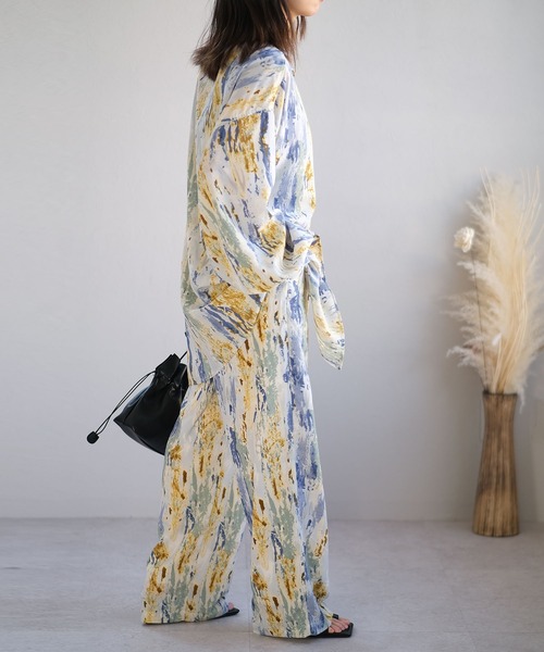 ＡＮＤＪ（アンドジェイ）の「ジョーゼットペイント柄バンドカラーシャツ（シャツ/ブラウス・レディース・ブルー/グリーン/ベージュ・M）」の5枚目の写真