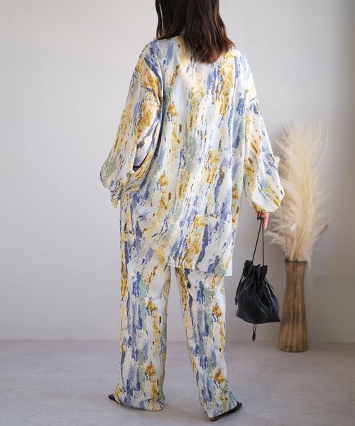 ＡＮＤＪ（アンドジェイ）の「ジョーゼットペイント柄バンドカラーシャツ（シャツ/ブラウス・レディース・ブルー/グリーン/ベージュ・M）」の6枚目の写真