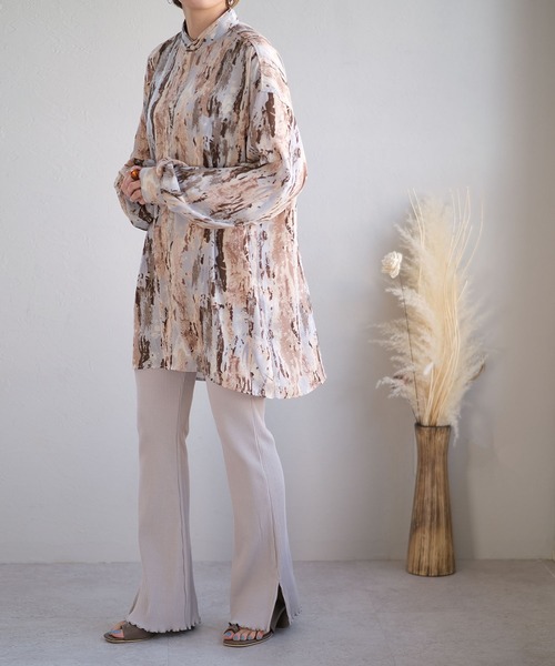 ＡＮＤＪ（アンドジェイ）の「ジョーゼットペイント柄バンドカラーシャツ（シャツ/ブラウス・レディース・ブルー/グリーン/ベージュ・M）」の21枚目の写真