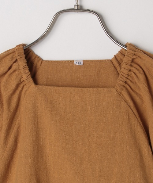 b・ROOM（ビールーム）の「【プチプラ】ペプラム半袖ブラウス（シャツ/ブラウス・キッズ・オフホワイト/ベージュ/ライトカーキ・140cm/110cm/100cm/130cm/120cm）」の9枚目の写真