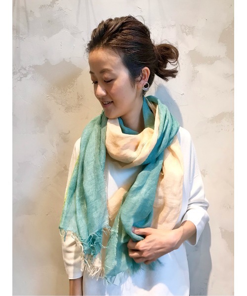 BEARDSLEY（ビアズリー）の「《EXQUISITE J》ストール（ストール/ショール・レディース・ブラック/レッド/イエロー・FREE）」の4枚目の写真