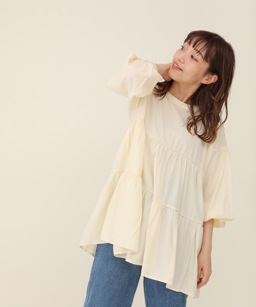 sakishimatokyo（サキシマトーキョー）の「【ZOZO限定】サキシマamp「ワッシャーティアードボリューム袖チュニック/シアーブラウス」（チュニック・レディース・グレー/アイボリー/ホワイト/ブラック・FREE）」の6枚目の写真