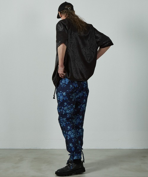 UNSELDs(アンセルズ)の「【UNSELDs アンセルズ】立体ジャガード S/S シャツ(シャツ/ブラウス・メンズ・ブルー/ブラック・L/M)」の9枚目の写真