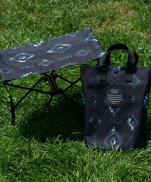 KiU（キウ）の「【KiU】600D FLD STOOL フォールディングスツール（アウトドアグッズ・レディース・その他1/その他3/レオパード/その他6/その他4/その他2/その他5/その他8/その他9/その他7/キャメル/ブラック/その他10・FREE）」の7枚目の写真