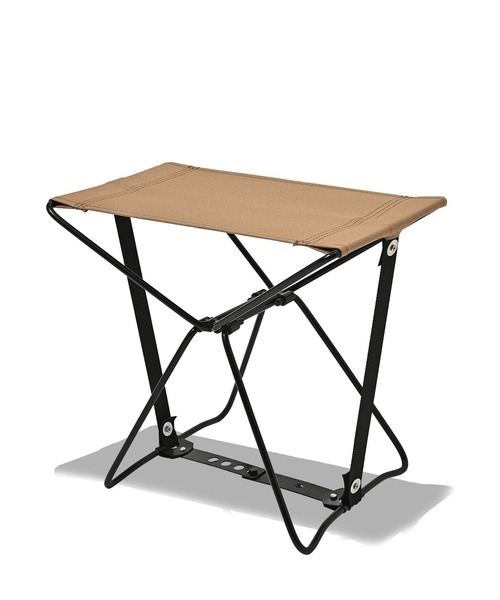 KiU（キウ）の「【KiU】600D FLD STOOL フォールディングスツール（アウトドアグッズ・レディース・その他1/その他3/レオパード/その他6/その他4/その他2/その他5/その他8/その他9/その他7/キャメル/ブラック/その他10・FREE）」の3枚目の写真