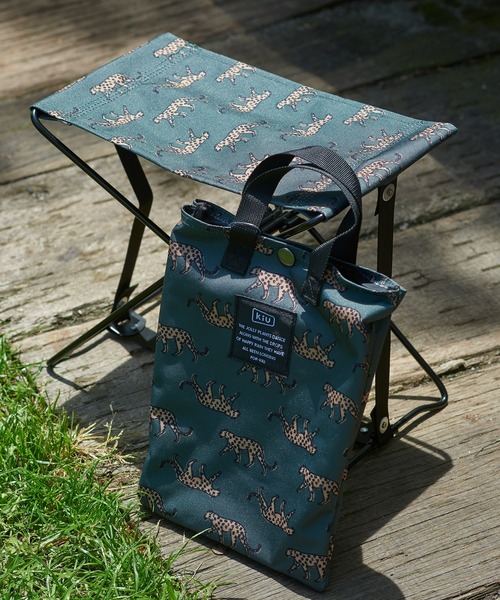 KiU（キウ）の「【KiU】600D FLD STOOL フォールディングスツール（アウトドアグッズ・レディース・その他1/その他3/レオパード/その他6/その他4/その他2/その他5/その他8/その他9/その他7/キャメル/ブラック/その他10・FREE）」の10枚目の写真