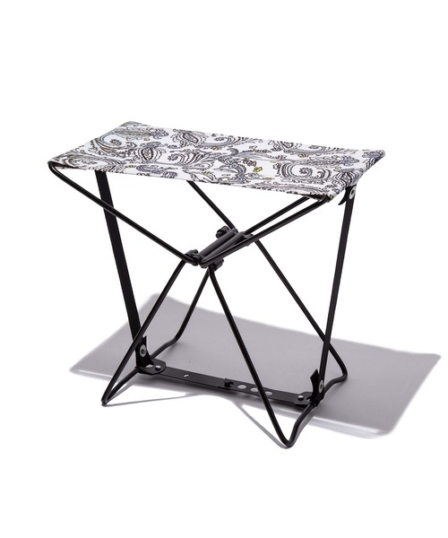 KiU（キウ）の「【KiU】600D FLD STOOL フォールディングスツール（アウトドアグッズ・レディース・その他1/その他3/レオパード/その他6/その他4/その他2/その他5/その他8/その他9/その他7/キャメル/ブラック/その他10・FREE）」の12枚目の写真