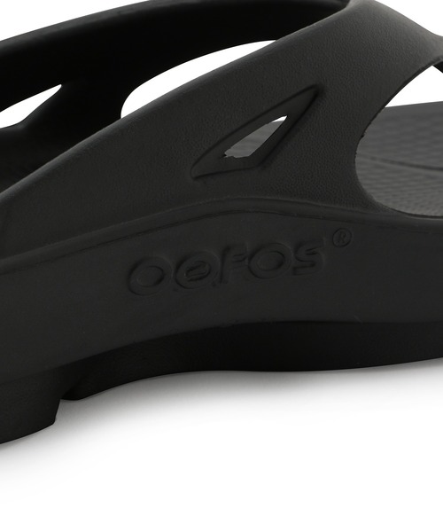 OOFOS（ウーフォス）の「【OOFOS】OOriginal（サンダル・レディース・ブラック・23/24/22/25）」の7枚目の写真