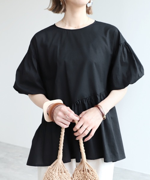 reca（レカ）の「ボリューム袖フレアブラウス（シャツ/ブラウス・レディース・ブラック/ベージュ/オフホワイト/ミント・M）」の13枚目の写真