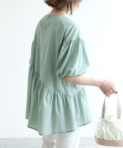 reca（レカ）の「ボリューム袖フレアブラウス（シャツ/ブラウス・レディース・ブラック/ベージュ/オフホワイト/ミント・M）」の16枚目の写真