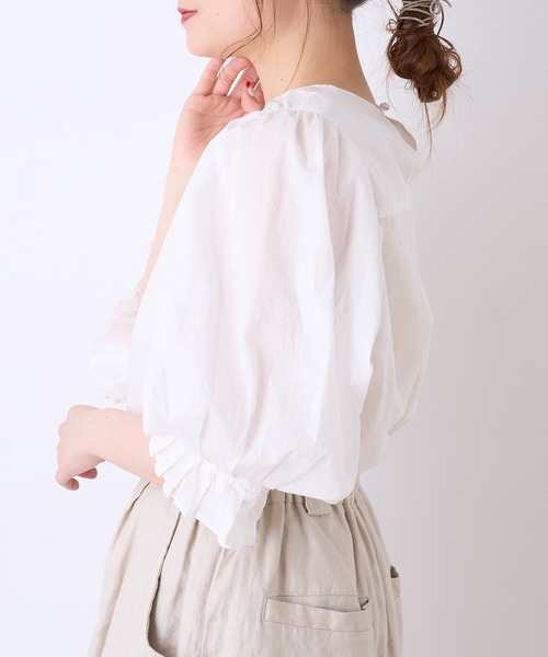 PUAL CE CIN(ピュアルセシン)の「【WEB限定】80ボイル袖フリルブラウス(シャツ/ブラウス・レディース・ベージュ/ブラック/ホワイト・FREE)」の5枚目の写真