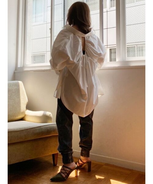 EVRIS（エヴリス）の「ポインテッドレースアップミュール（サンダル・レディース・ブラック/カーキ/ブルー・SMALL/MEDIUM/LARGE）」の6枚目の写真