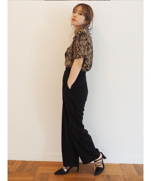 EVRIS（エヴリス）の「ポインテッドレースアップミュール（サンダル・レディース・ブラック/カーキ/ブルー・SMALL/MEDIUM/LARGE）」の9枚目の写真