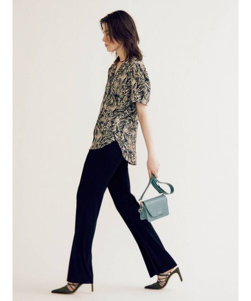 EVRIS（エヴリス）の「ポインテッドレースアップミュール（サンダル・レディース・ブラック/カーキ/ブルー・SMALL/MEDIUM/LARGE）」の4枚目の写真