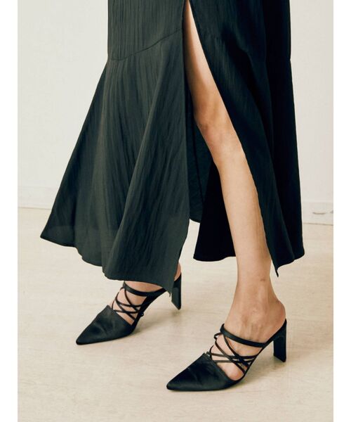 EVRIS（エヴリス）の「ポインテッドレースアップミュール（サンダル・レディース・ブラック/カーキ/ブルー・SMALL/MEDIUM/LARGE）」の13枚目の写真