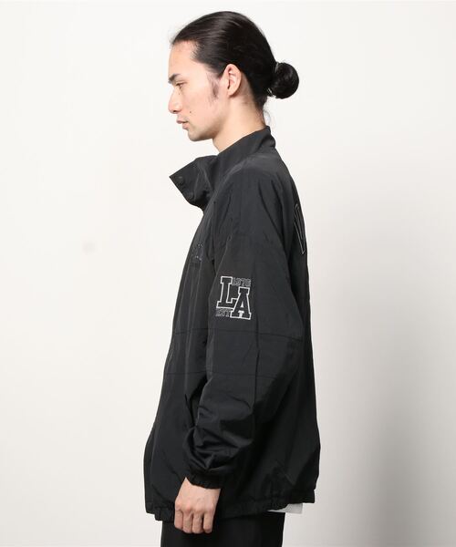 VISION STREET WEAR（ヴィジョンストリートウェア）の「VISION STREET WEAR ヴィンテージワッペンナイロンブルゾン（ブルゾン・メンズ・ホワイト/ターコイズブルー/ブラック/ブラック系その他/ブラック系その他2・LL/L/M）」の8枚目の写真