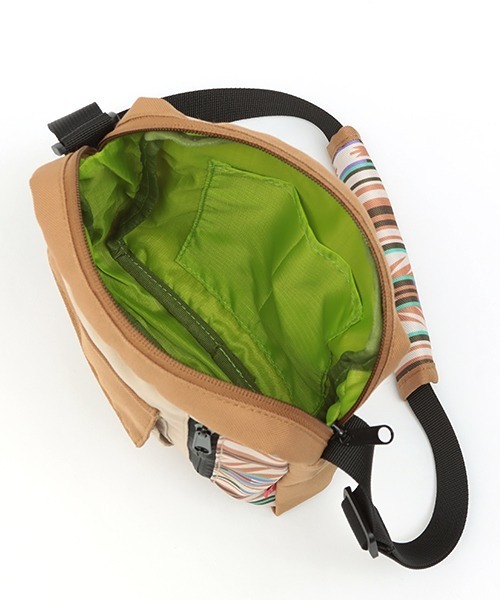 チチカカ（チチカカ）の「ポートレイトショルダーバッグ（ショルダーバッグ・レディース・ブラック/ベージュ/パープル・FREE）」の13枚目の写真