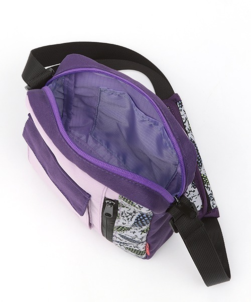 チチカカ（チチカカ）の「ポートレイトショルダーバッグ（ショルダーバッグ・レディース・ブラック/ベージュ/パープル・FREE）」の14枚目の写真