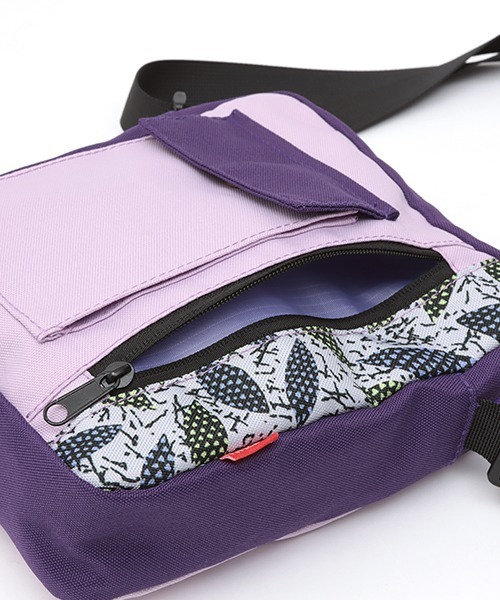 チチカカ（チチカカ）の「ポートレイトショルダーバッグ（ショルダーバッグ・レディース・ブラック/ベージュ/パープル・FREE）」の16枚目の写真