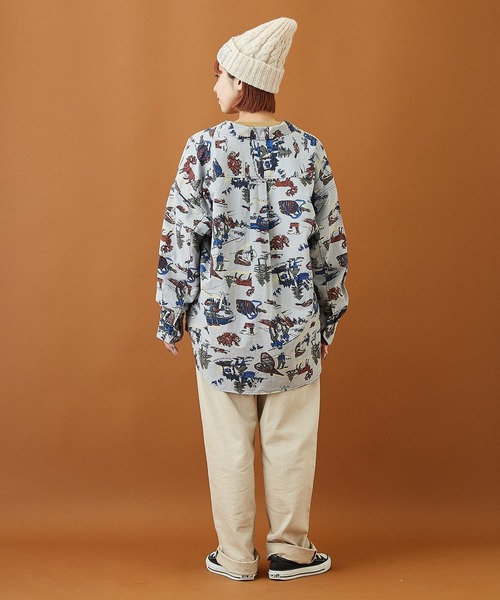 CUBE SUGAR（キューブシュガー）の「アウトドアプリント ツイル シャツジャケット（シャツ/ブラウス・レディース・ベージュ/カーキ/ブルー・M）」の16枚目の写真