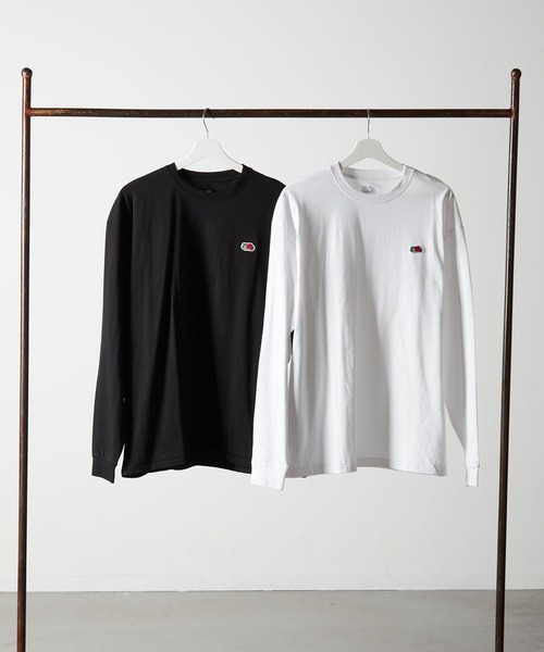 FRUIT OF THE LOOM(フルーツオブザルーム)の「ワッペン付L/S Tシャツ / ロンT / 長袖 / トップス / シンプル / カジュアル / 無地 / ワンポイント / ユニセックス(Tシャツ/カットソー・レディース・ホワイト/ブラック・M/L/XL)」の13枚目の写真