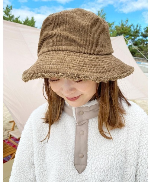 14+（イチヨンプラス）の「コーデュロイフリンジバケットハット（ハット・レディース・ブラック/ブラウン/オフホワイト/ベージュ・FREE）」の19枚目の写真