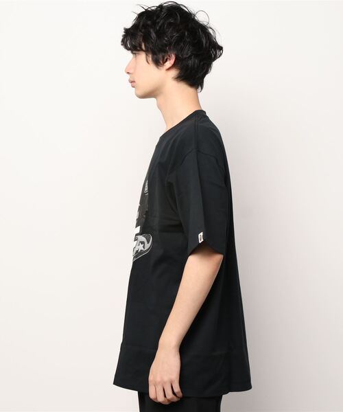 A BATHING APE(アベイシングエイプ)の「RANDOM BAPE STA APE HEAD RLX TEE M(Tシャツ/カットソー・メンズ・ホワイト×ブラック/ブラック×ブラック/ホワイト×ネイビー/ブラック×ブルー・SMALL/MEDIUM/LARGE/X-LARGE/XX-LARGE)」の5枚目の写真