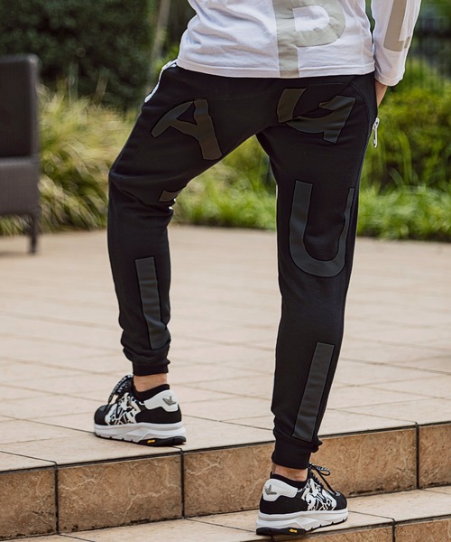 1PIU1UGUALE3 RELAX(ウノピゥウノウグァーレトレ リラックス)ビッグ