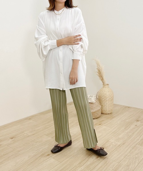 apres jour clair（アプレジュールクレア）の「【apres jour clair】袖ボリュームバンドカラーシャツ【ZOZOTOWN限定アイテム】（シャツ/ブラウス・レディース・ピンクベージュ/アイボリー/オフホワイト/ブラウン系その他/オレンジ系その他/ベージュ・X-LARGE/フリー）」の7枚目の写真