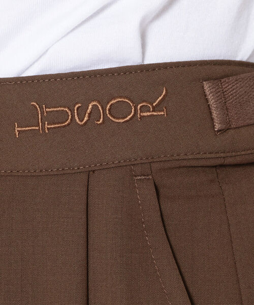 LUSOR(ルーソル)の「LUSOR(ルーソル)WOOL WIDE SLACKS(その他パンツ・メンズ・チャコール/ブラウン・SMALL/MEDIUM)」の6枚目の写真