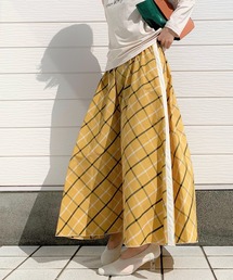 Q | サイドライン メモリーチェックボリュームスカート(スカート)