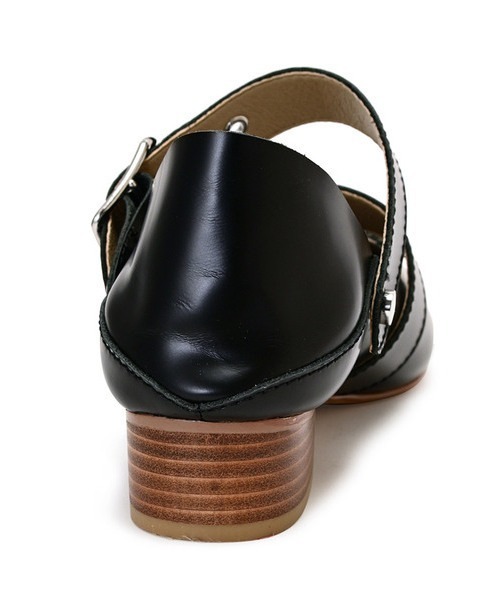 FURFUR（ファーファー）の「ダブルストラップバブーシュ（その他シューズ・レディース・ホワイト/ブラック/ベージュ・36/37/38）」の6枚目の写真