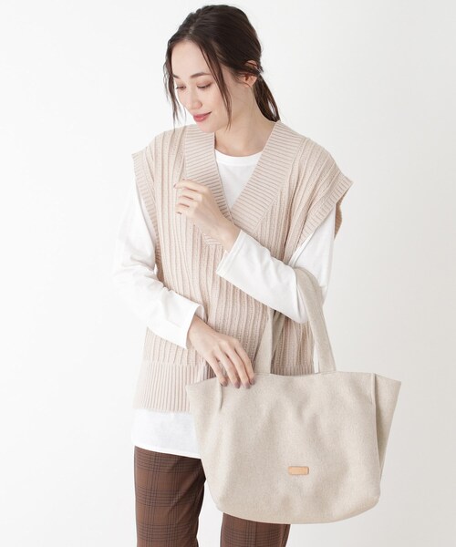 SHOO・LA・RUE（シューラルー）の「◆オーガナイザー付トート（トートバッグ・レディース・ベージュ/オレンジ/サンドベージュ/ベージュ系その他7・00）」の11枚目の写真