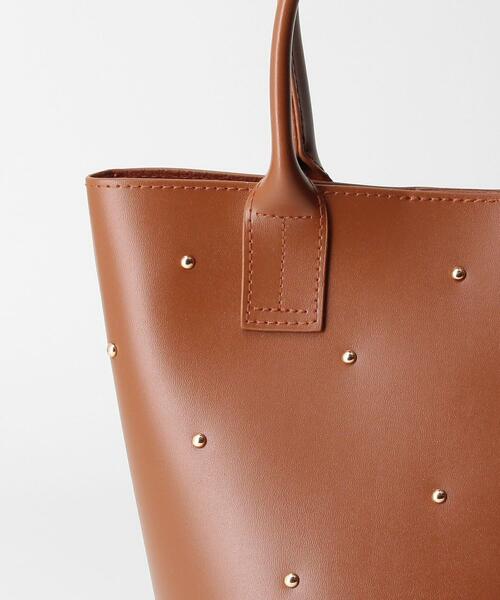 closet story（クローゼットストーリー）の「＜closet story（クローゼットストーリー）＞スタッズ バケツトートバッグ（トートバッグ・レディース・ブラック/ダークブラウン・FREE）」の6枚目の写真