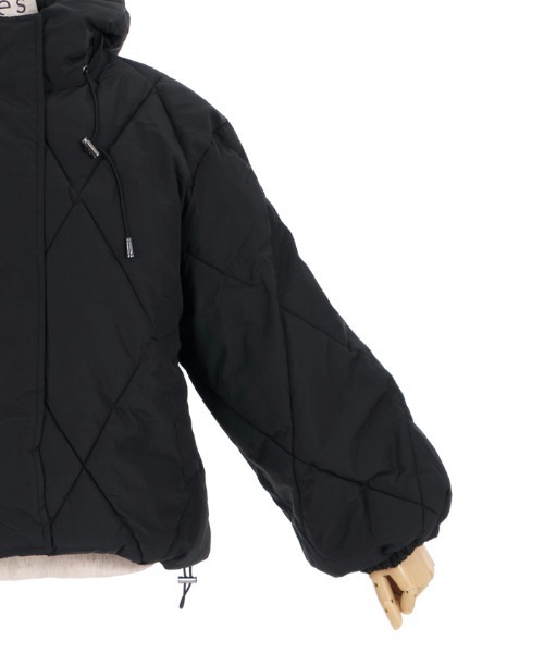 axes femme（アクシーズファム）の「ダイヤキルト中綿コート（ダウンジャケット/コート・レディース・ベージュ/ブラック/ミント・MEDIUM）」の18枚目の写真