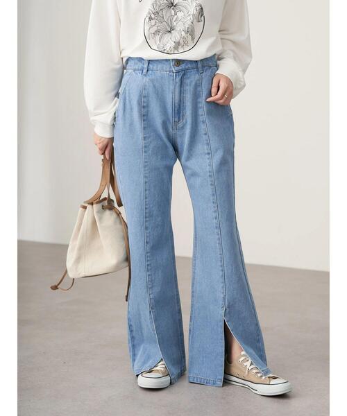 earth music&ecology(アースミュージックアンドエコロジー)の「センタースリットフレアデニムパンツ*(デニムパンツ・レディース・インディゴブルー/ライトインディゴブルー・S/M)」の6枚目の写真