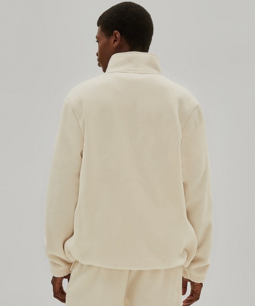 Guess(ゲス)の「GUESS Originals Half-Zip Pullover(スウェット・メンズ・ホワイト/ブラック・MEDIUM/LARGE/SMALL/X-LARGE)」の3枚目の写真