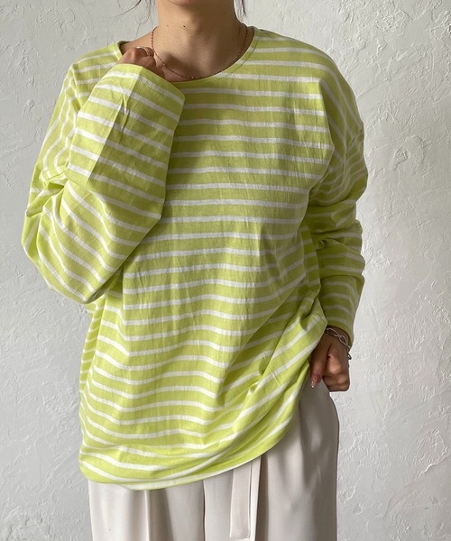 210nouve（トゥージュヌーブ）の「カラーボーダーロングTシャツ（Tシャツ/カットソー・レディース・ライム/ブルー/ホワイト×ブラック/ネイビー/マスタード/パープル・FREE）」の3枚目の写真