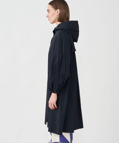 TOMORROWLAND （トゥモローランド）の「ライトタフタ フーデッドコート（その他アウター・レディース・ベージュ/ネイビー/グリーン/オレンジ・36/34）」の21枚目の写真