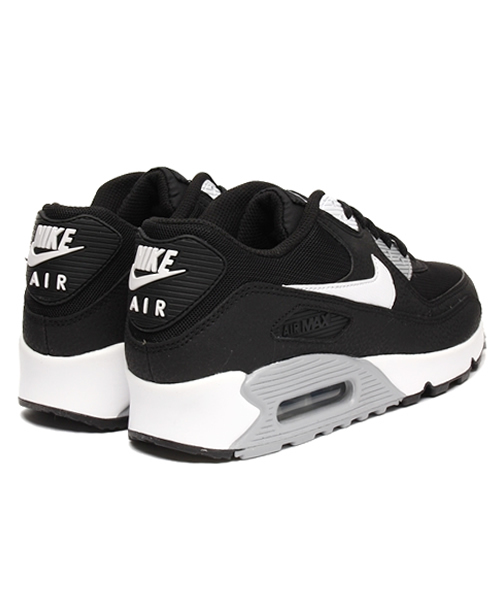 NIKE（ナイキ）の「ウィメンズ ナイキ エアマックス90 エッセンシャル NIKE WMNS AIR MAX 90 ESSENTIAL 616730-012（スニーカー・レディース・ブラック・23cm/23.5cm/24cm/24.5cm）」の4枚目の写真