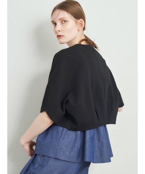 ELENDEEK（エレンディーク）の「タックカーディガンブルゾン（ブルゾン・レディース・ブラック/ラベンダー/ベージュ・FREE）」の2枚目の写真