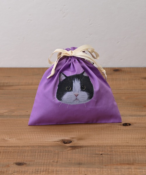 Monocoro toppi（モノコロトッピ）の「ねこ プリント 巾着 バッグ（ハンドバッグ・レディース・ブルー/パープル/アイボリー/オレンジ・フリー）」の13枚目の写真